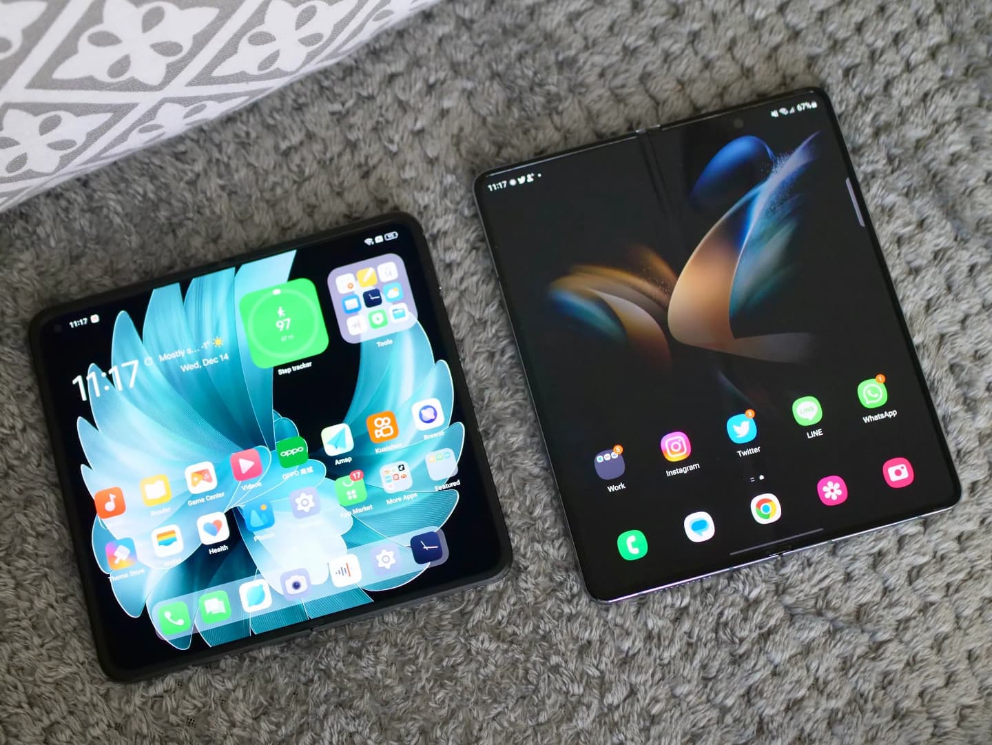 iphone-fold-new-rumours-dcs-kv-min آیفون فولد، گوشی تاشوی اپل کوچکتر از انتظارات پیشین خواهد بود - نیعان مگ