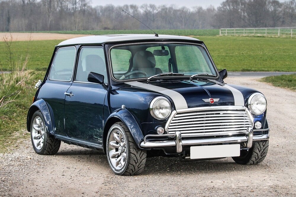 the-last-classic-mini-tuned-by-john-cooper-up-for-grabs_2 جیمز مِی، مجری سابق تختهگاز خودرو ویژه جدیدی خریداری کرد - نیعان مگ