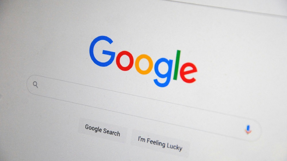 Verified checkmarks being tested in Google search تیک آبی رنگ نتایج جستجوی گوگل