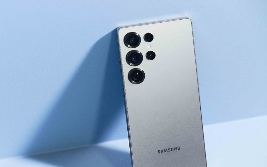 Galaxy S26 series could bring thinner design sharper zoom گزارش: سامسونگ درحال کار روی One UI 8.5 برای گلکسی S26 است