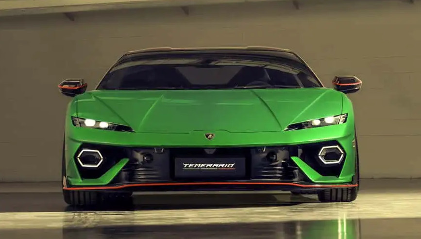 Lamborghini لامبورگینی به مدل دیفرانسیل عقب تمراریو اشاره میکند: نوعی متفاوت از هیبریدسازی - نیعان مگ
