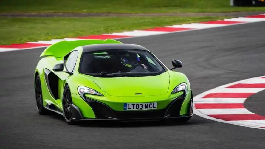 mclaren-675lt مکلارن 765LT ثابت میکند که چرا نام لانگتیل تا این اندازه اعتبار دارد