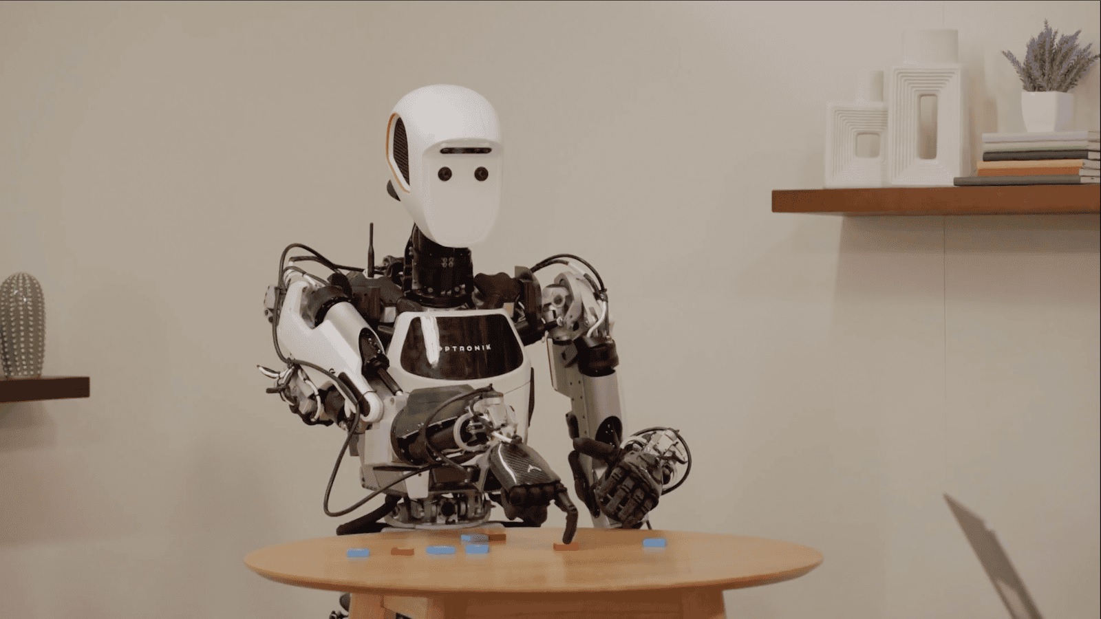 Google DeepMind unveils new AI models for controlling robots هوش مصنوعی جدید گوگل دیپ مایند