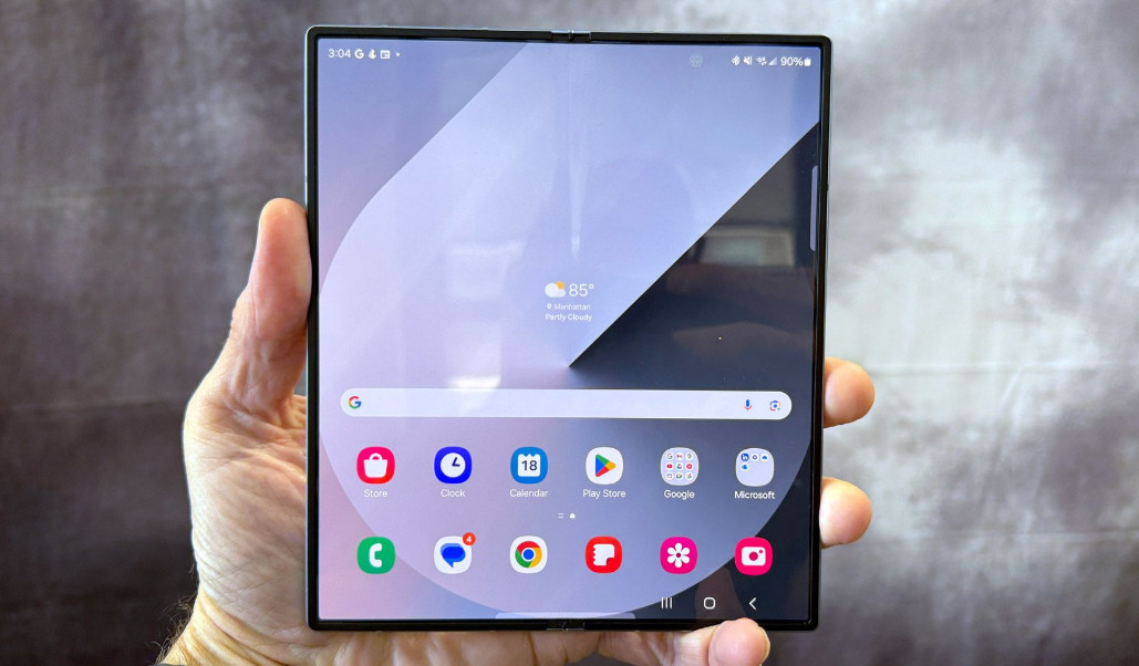 samsung 3 fold گزارش جدیدی به مشخصات اولین گوشی تاشوی سهگانه سامسونگ اشاره دارد! - نیعان مگ