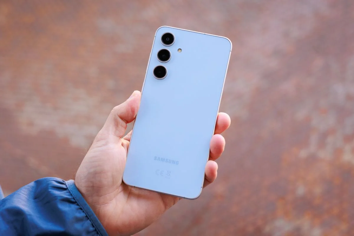 Samsung-Galaxy-S24-FE-review s24 fe