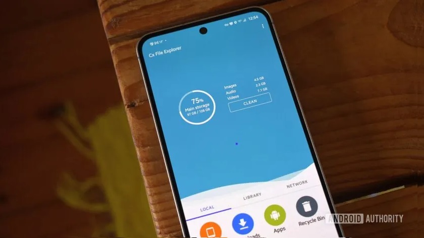 4 سی ایکس ۵ ابزار قدرتمند مدیریت فایل در اندروید که باید بشناسید - نیعان مگ