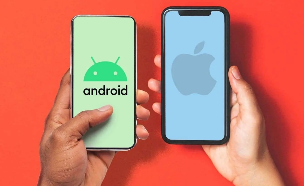 rrrr اندروید در مقابل iOS؛ تفاوتهای کلیدی در سال ۲۰۲۵ - نیعان مگ