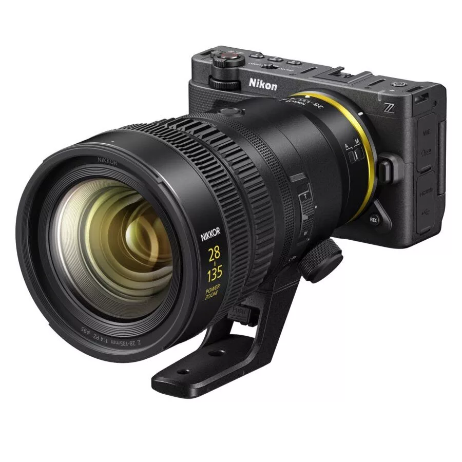 نیکون ZR