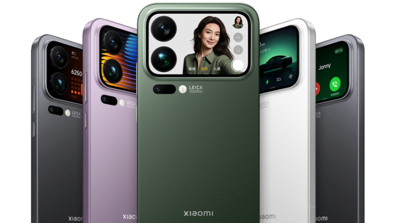 پس از موفقیت ۱۷ پرو مکس، شیائومی به تولید گوشی با نمایشگر پشتی ادامه خواهد داد - نیعان مگ