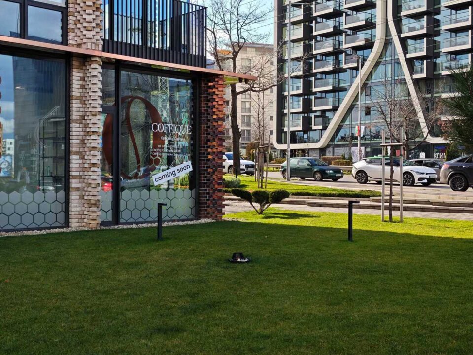 23gsmarena_023 بررسی گوشی پوکو F8 پرو - نیعان مگ