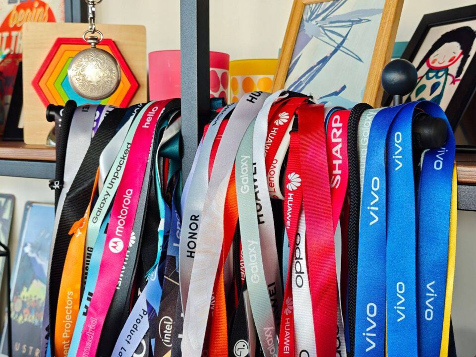 36gsmarena_036 بررسی گوشی پوکو F8 پرو - نیعان مگ