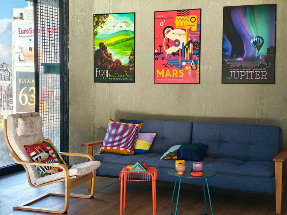 46gsmarena_011 بررسی گوشی پوکو F8 پرو - نیعان مگ