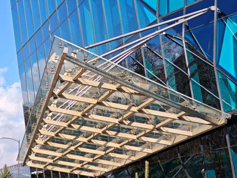 60gsmarena_054 بررسی گوشی پوکو F8 پرو - نیعان مگ