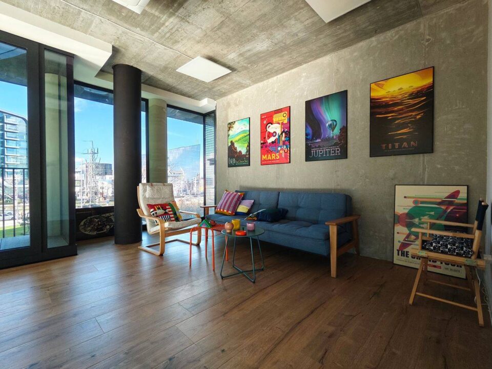 75gsmarena_140 بررسی گوشی پوکو F8 پرو - نیعان مگ