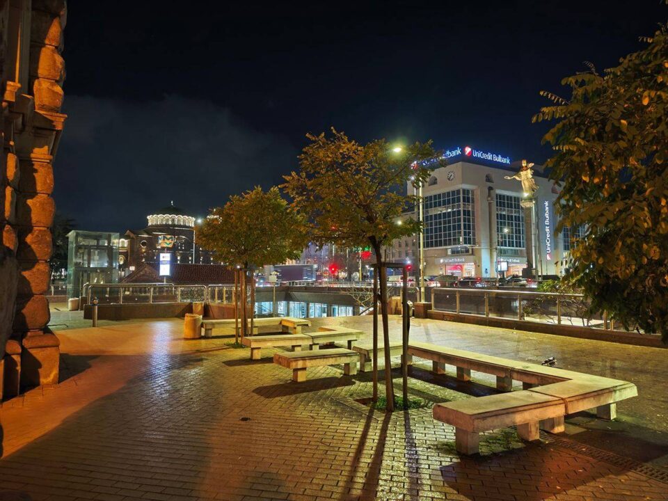 91gsmarena_097 بررسی گوشی پوکو F8 پرو - نیعان مگ