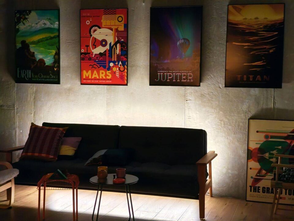 101gsmarena_016 بررسی گوشی پوکو F8 پرو - نیعان مگ