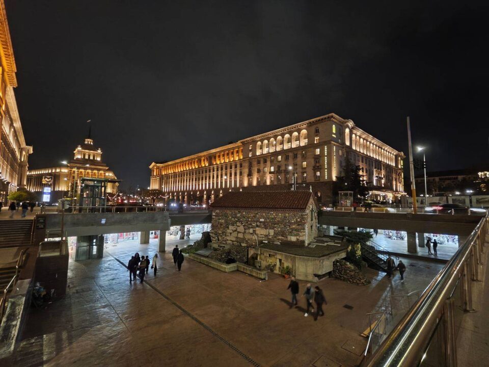 117gsmarena_145 بررسی گوشی پوکو F8 پرو - نیعان مگ