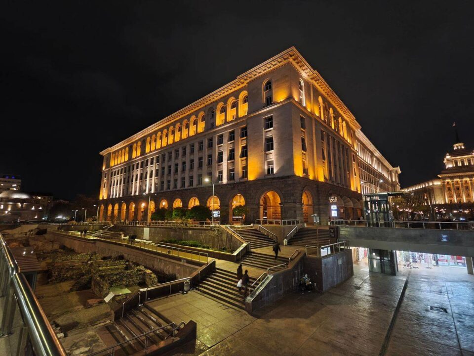 118gsmarena_146 بررسی گوشی پوکو F8 پرو - نیعان مگ