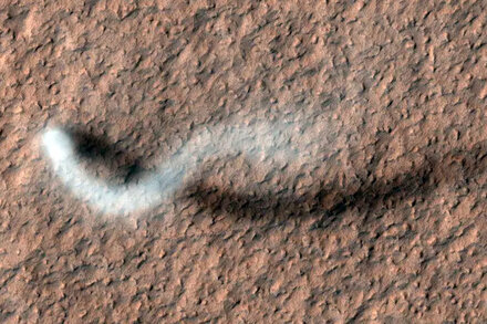 1000014229 نخستین رعد و برق در مریخ مشاهده شد - نیعان مگ