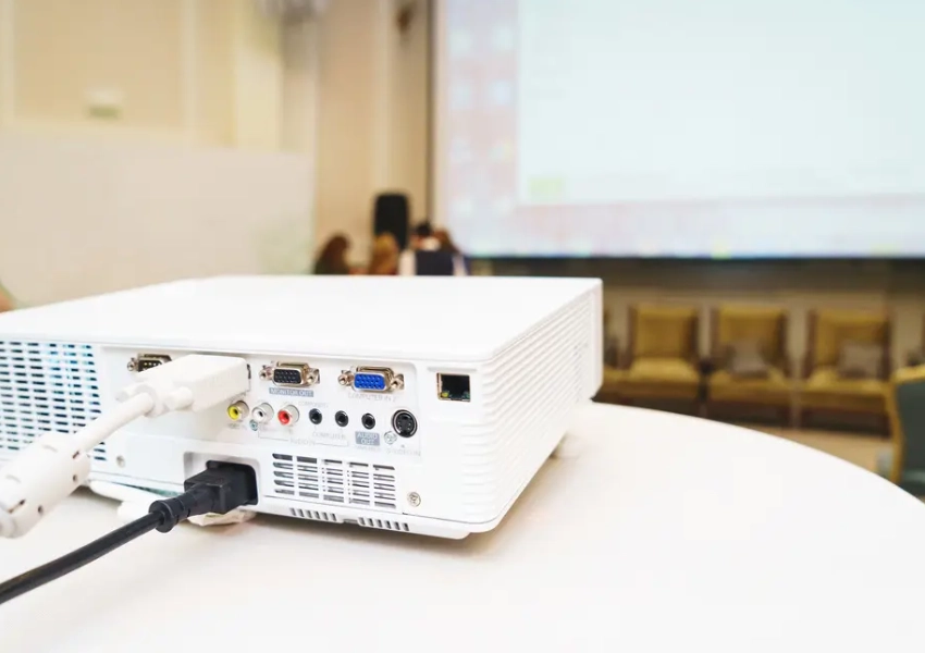 image راهنما خرید پرده نمایش ویدئو پروژکتور - نیعان مگ