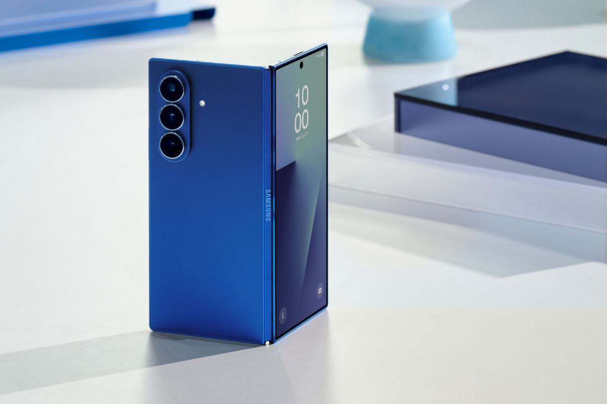 مقایسه گلکسی زد تری‌فولد و گلکسی زد فولد ۷ سامسونگ - نیعان مگ